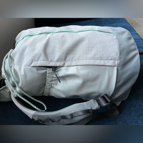 Lululemon Backpack that was available online only! - Picture 6 of 10